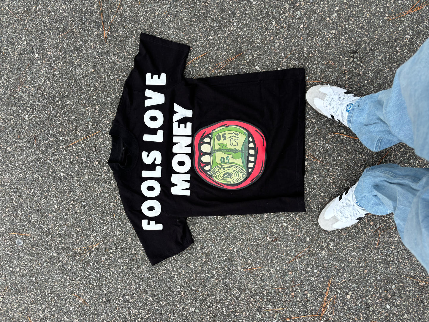 “FOOLS LOVE MONEY” Tee