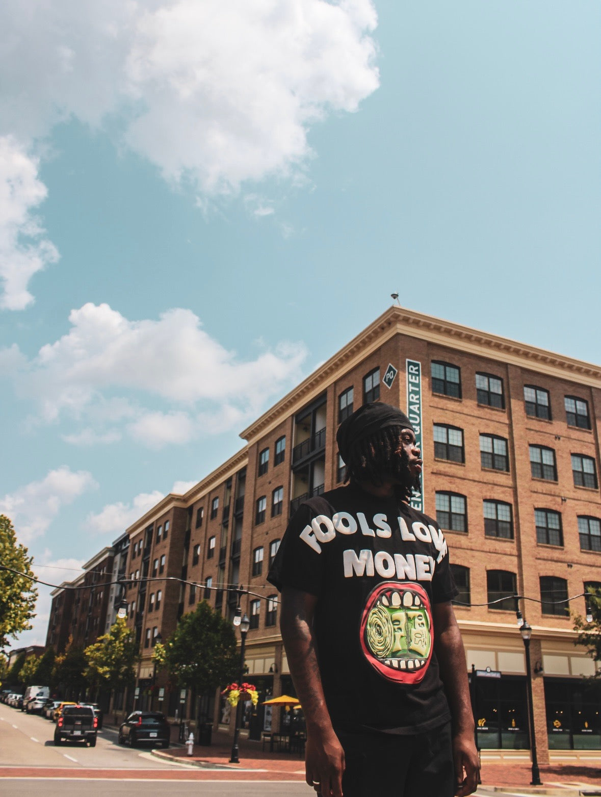 “FOOLS LOVE MONEY” Tee